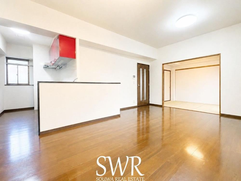 3LDK apartment in Ichinomiya, Aichi - Photo 1