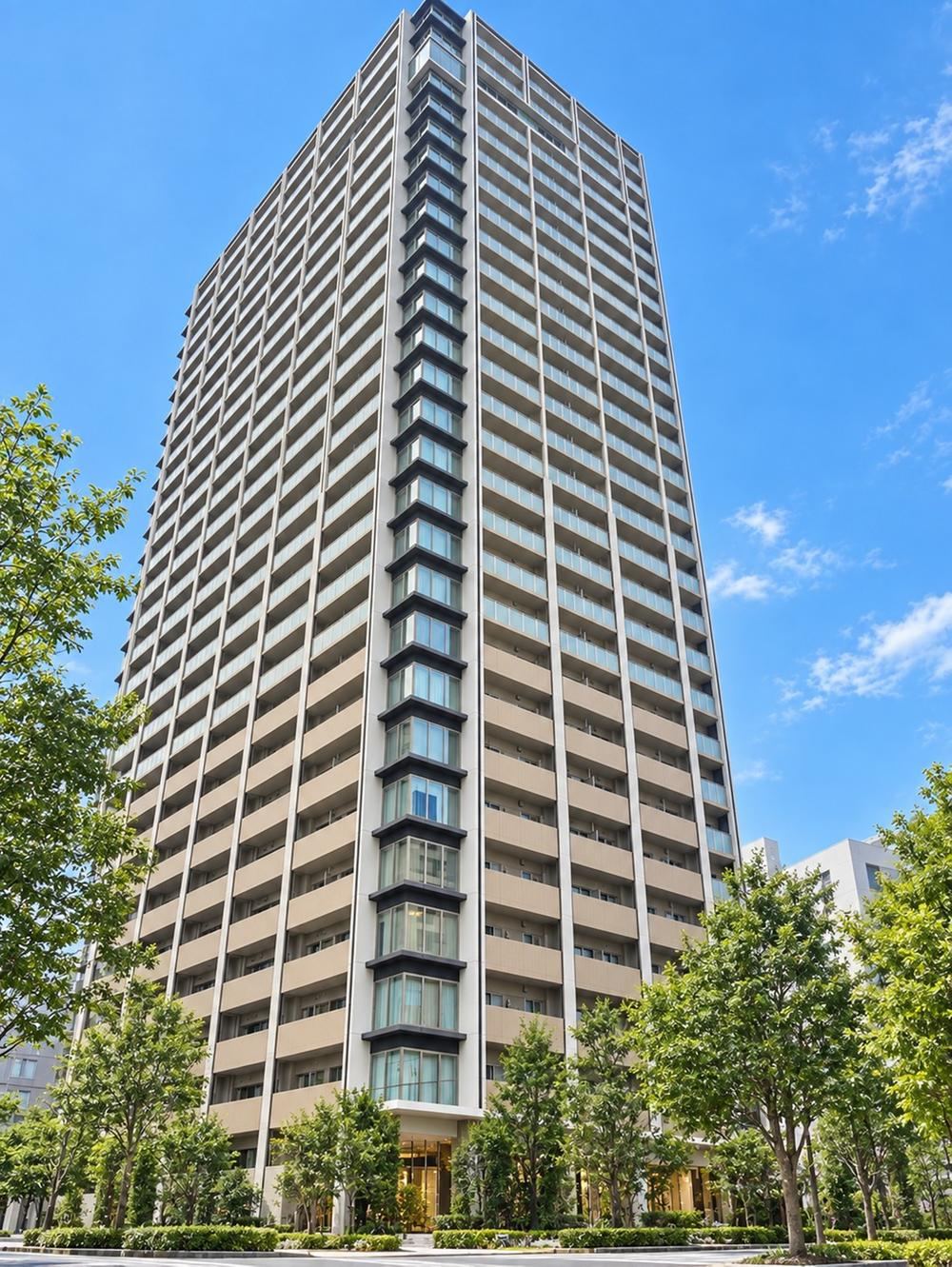 2LDK+S apartment in Chuo Ward, Tokyo - Photo 1