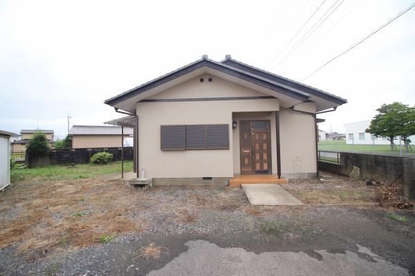 3DK house in Tsuchiura, Ibaraki - Photo 1
