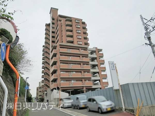 3LDK apartment in Nishi Ward, Hiroshima - Photo 1