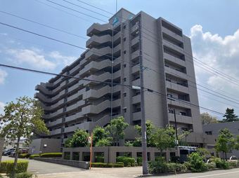 2LDK apartment in Saijo