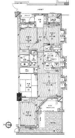 4LDK apartment in Koshigaya, Saitama - Photo 1
