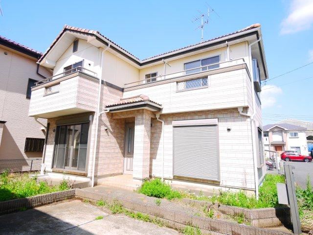 4LDK house in Yachimata, Chiba - Photo 1