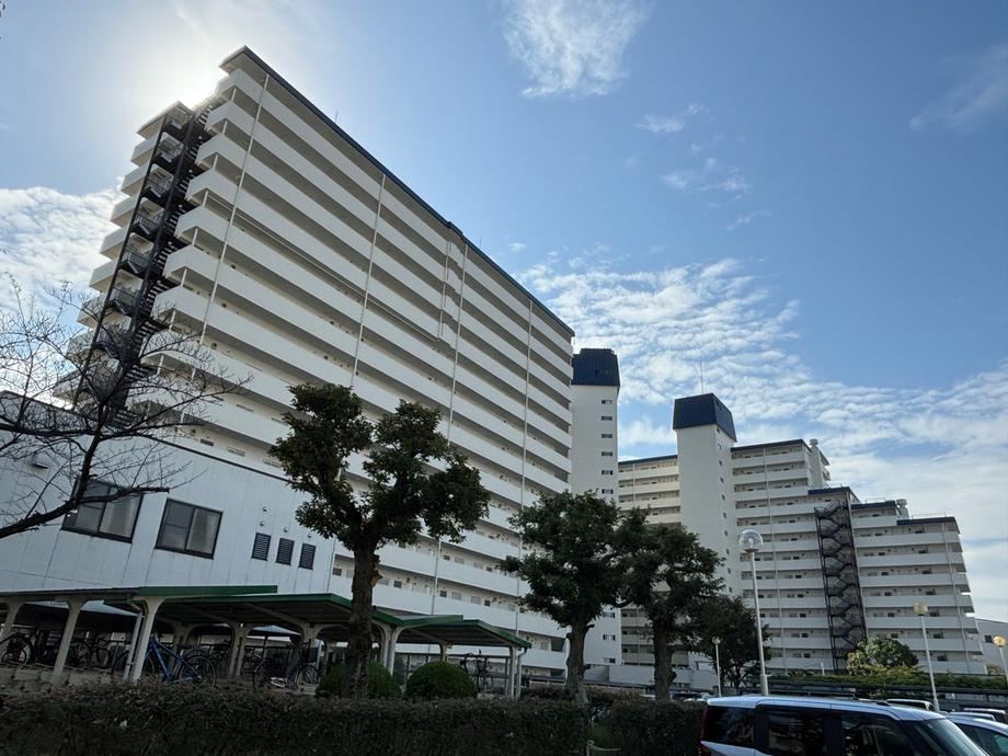 1LDK+S apartment in Katsushika Ward, Tokyo - Photo 1