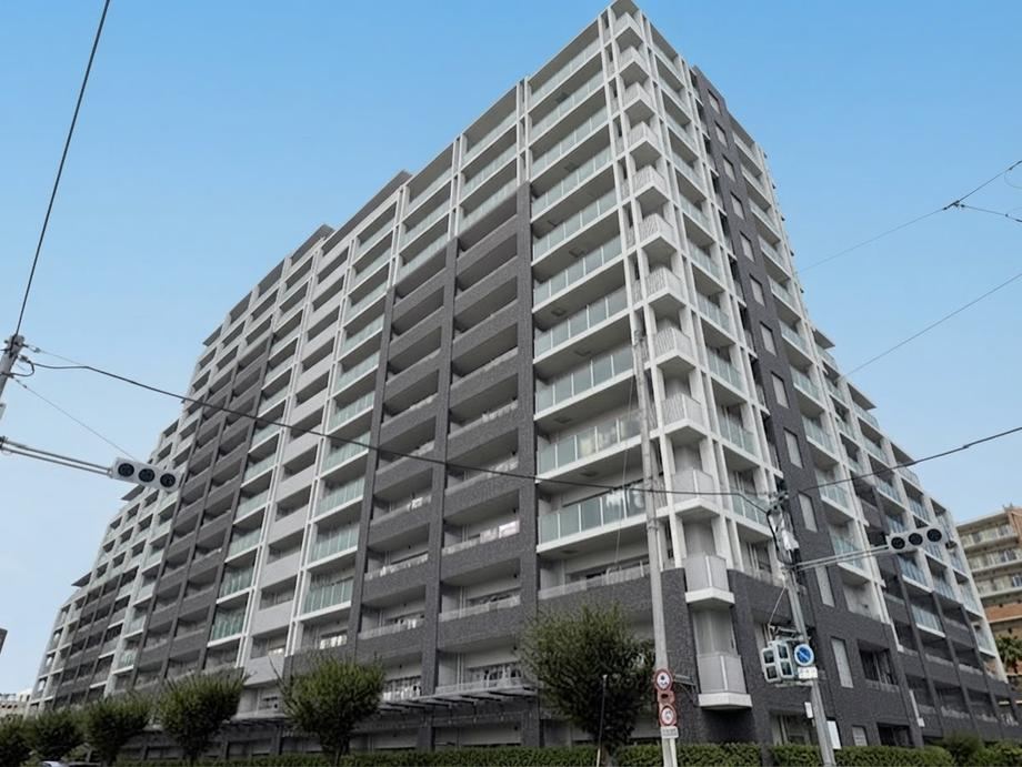 3LDK apartment in Kita Ward, Sakai, Osaka - Photo 1