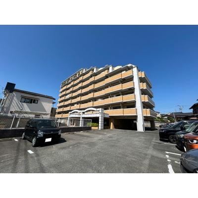 3LDK apartment in Kasuga, Fukuoka - Photo 1