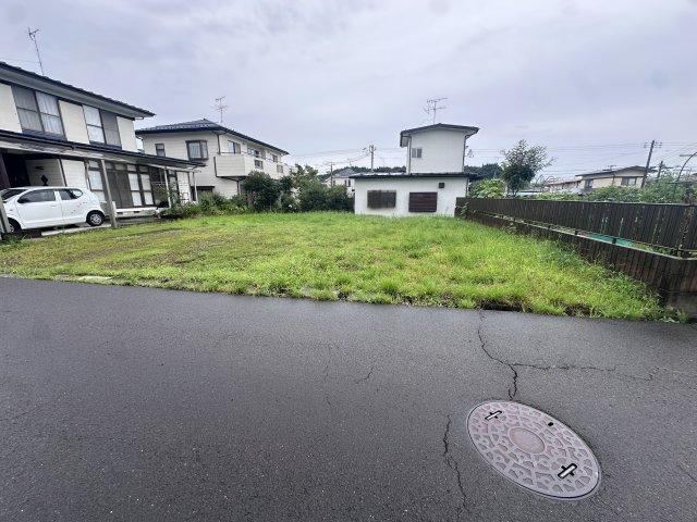198 m² land in Tomiya, Miyagi - Photo 1