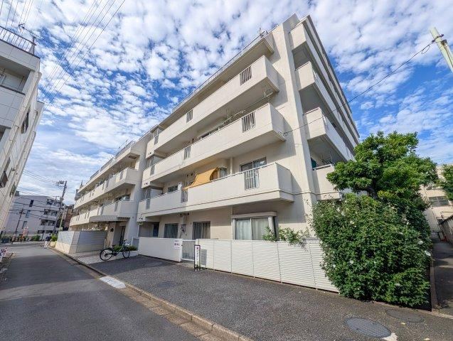 3LDK apartment in Kawasaki Ward, Kawasaki, Kanagawa - Photo 1