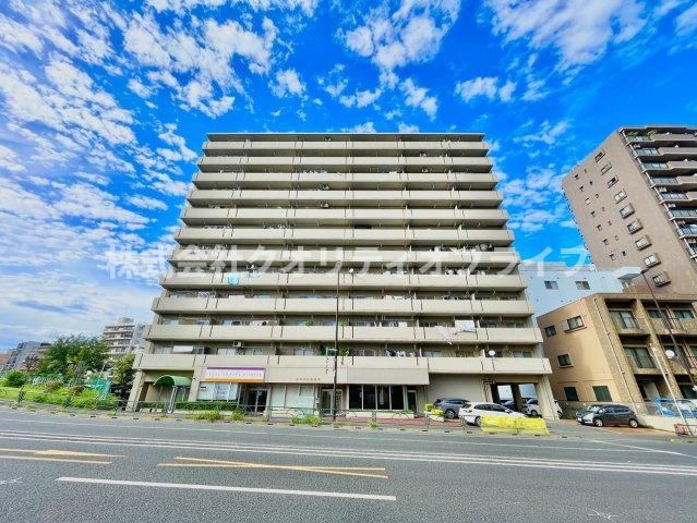 3LDK apartment in Koto Ward, Tokyo - Photo 1