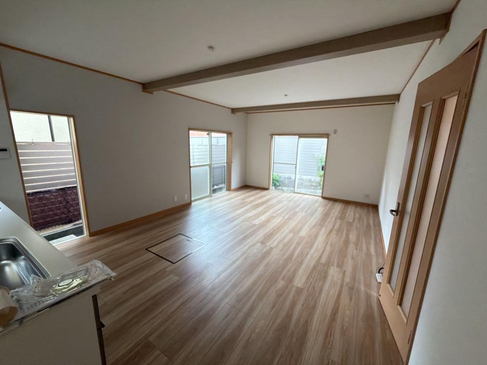 3LDK house in Takatsuki, Osaka - Photo 1