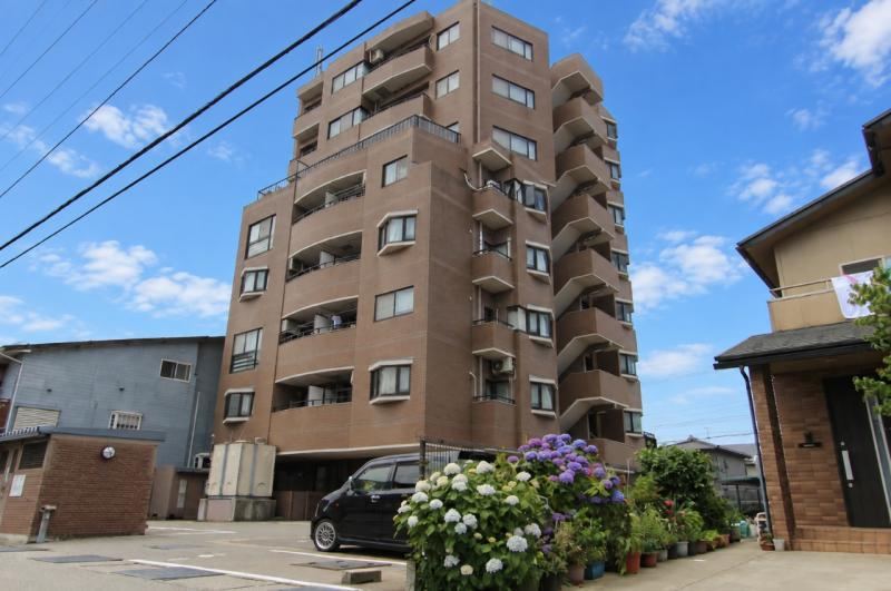 2LDK apartment in Nonoichi, Ishikawa - Photo 1