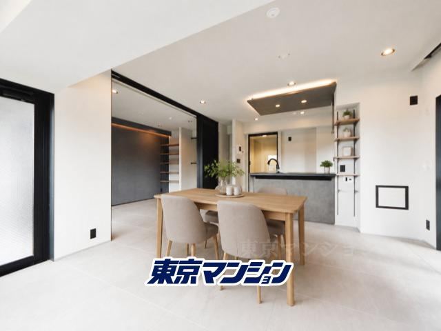 2LDK+S apartment in Edogawa Ward, Tokyo - Photo 1