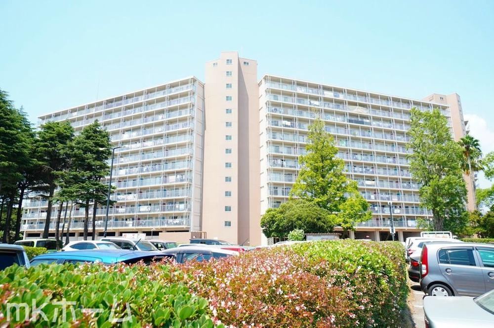 3LDK apartment in Mihama Ward, Chiba - Photo 1
