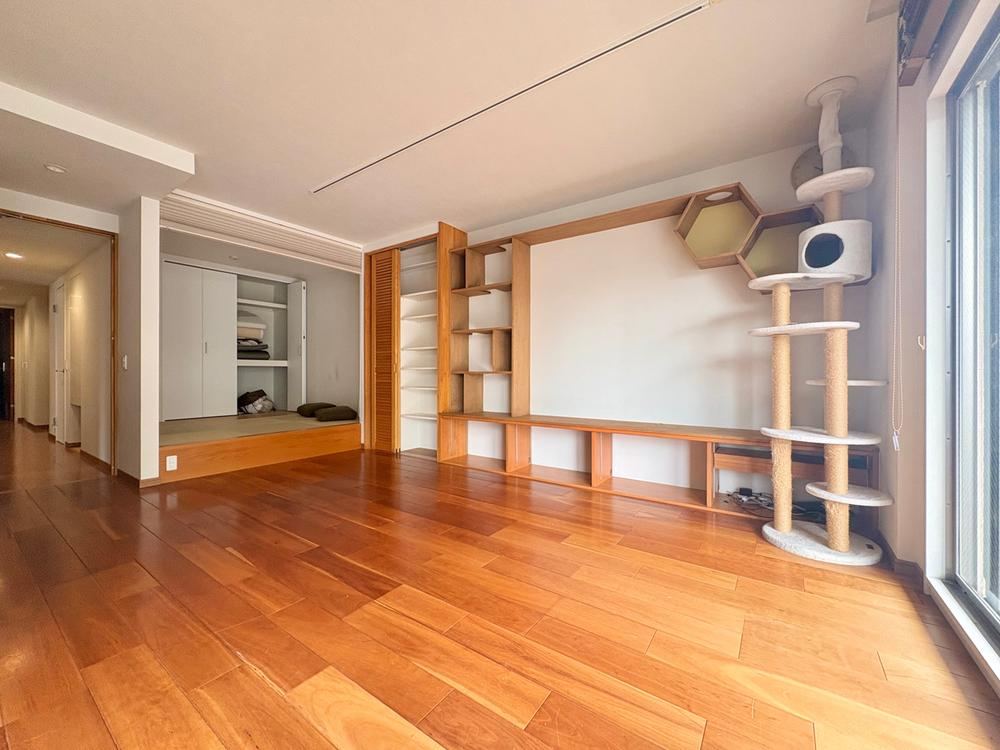 4LDK apartment in Ikeda, Osaka - Photo 1