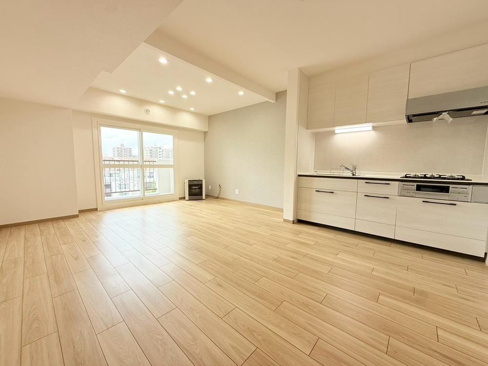 2LDK apartment in Toyohira Ward, Sapporo, Hokkaido - Photo 1