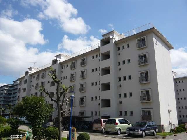 3DK apartment in Amagasaki, Hyogo - Photo 1