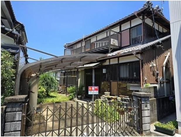 7DK house in Kochi, Kochi - Photo 1