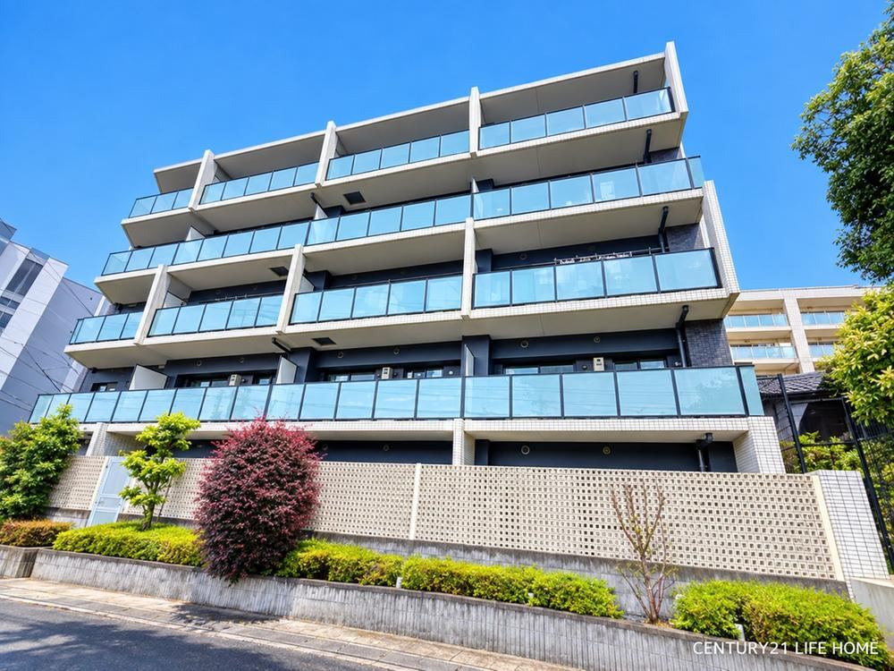 2LDK apartment in Asao Ward, Kawasaki, Kanagawa - Photo 1
