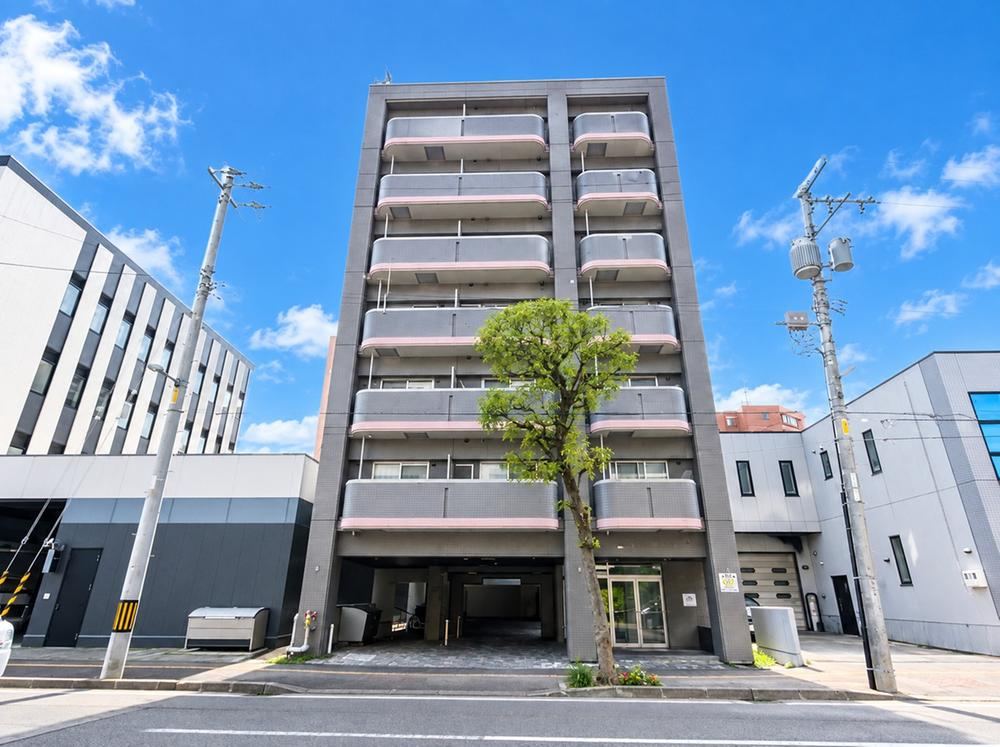 studio apartment in Kita Ward, Sapporo, Hokkaido - Photo 1