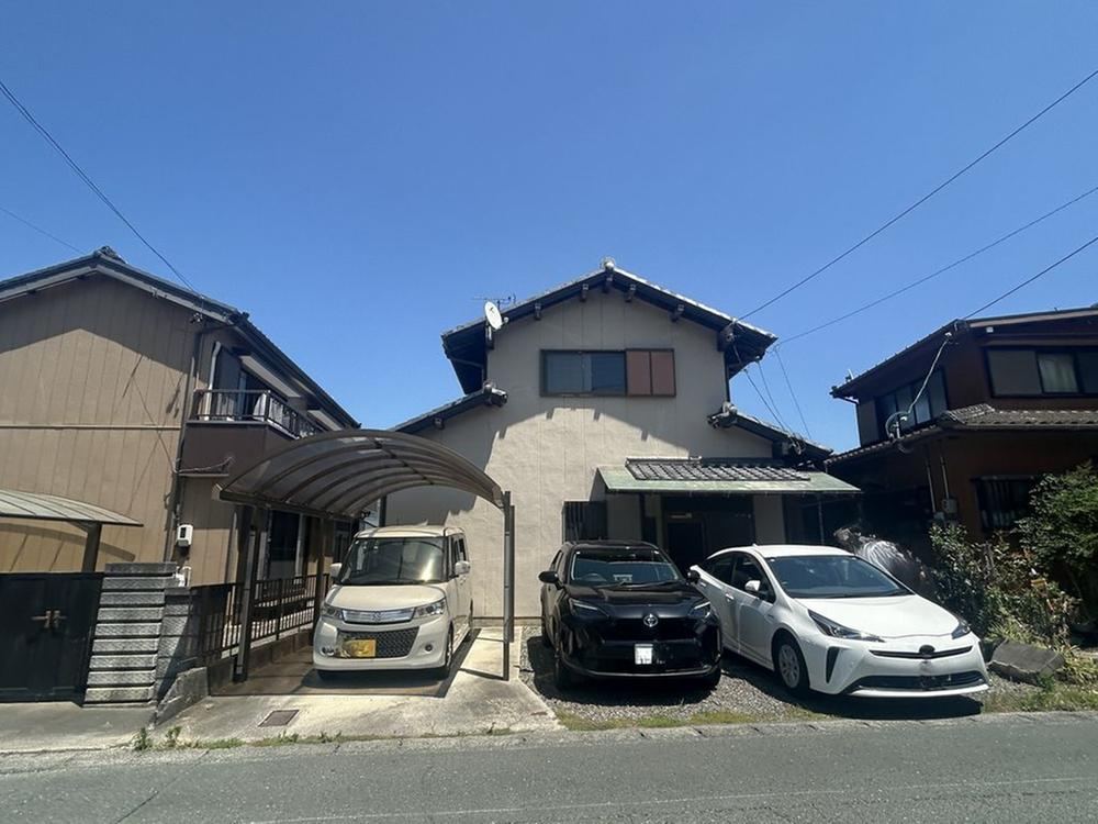 4LDK house in Toyohashi, Aichi - Photo 1