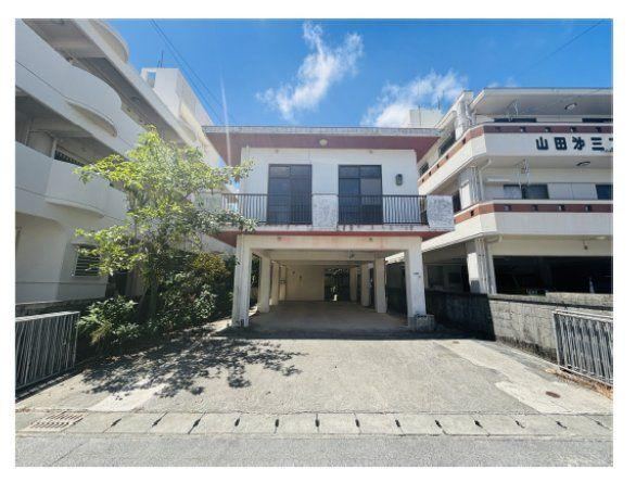 3LDK house in Uruma, Okinawa - Photo 1