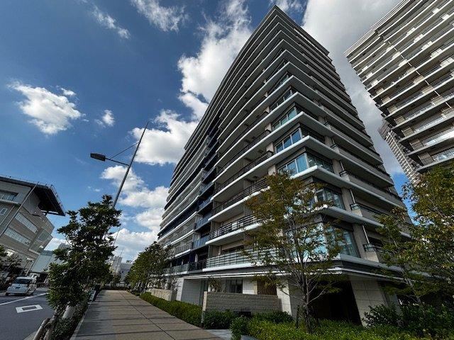 3LDK apartment in Chuo Ward, Tokyo - Photo 1