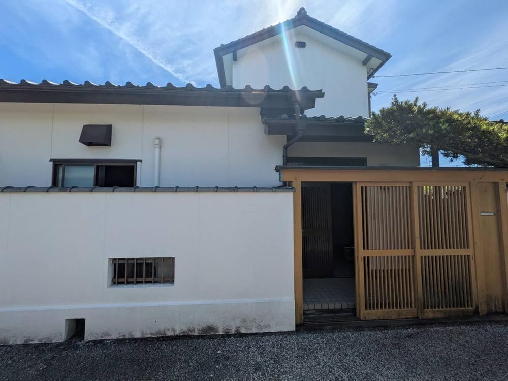 5DK house in Kochi, Kochi - Photo 1