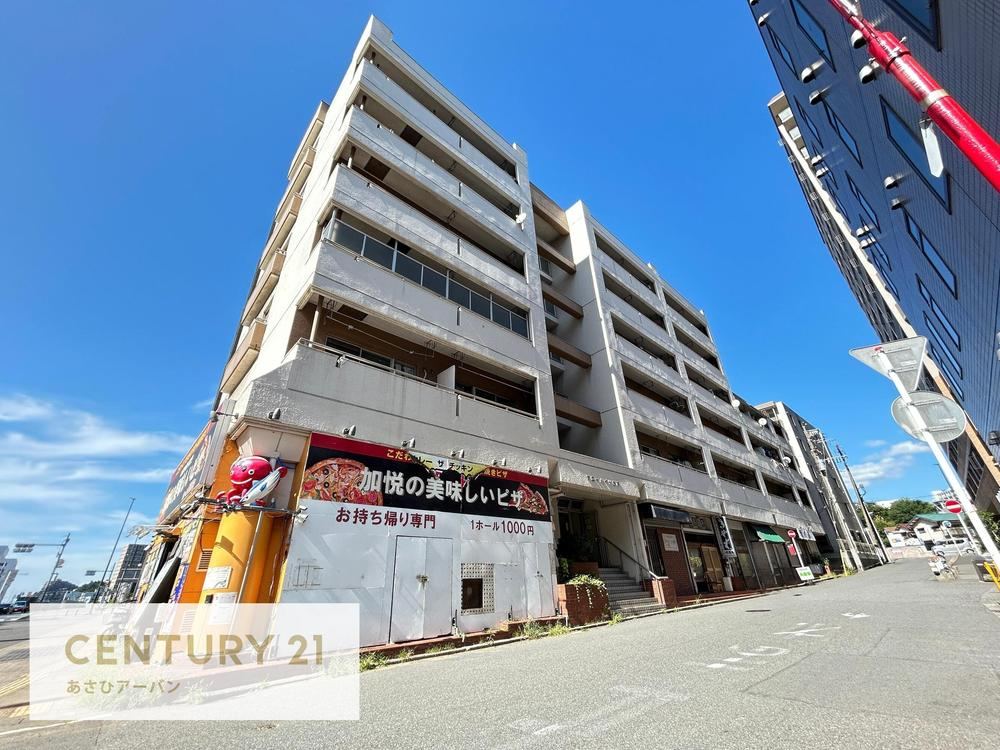 2LDK apartment in Chuo Ward, Chiba - Photo 1