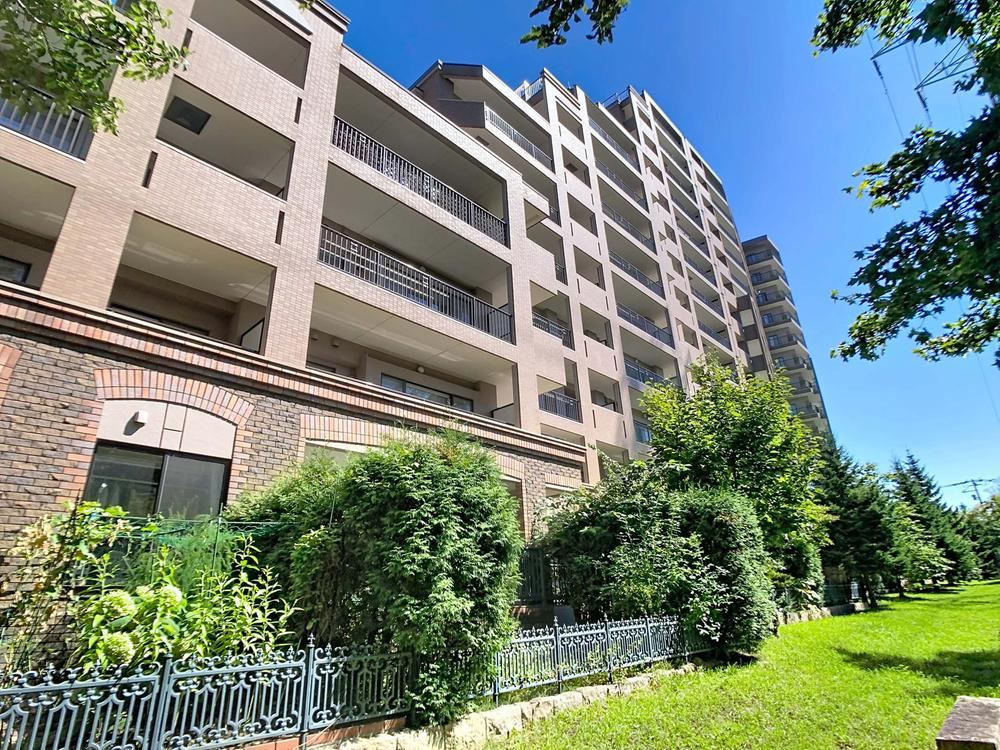 3LDK apartment in Kiyota Ward, Sapporo, Hokkaido - Photo 1