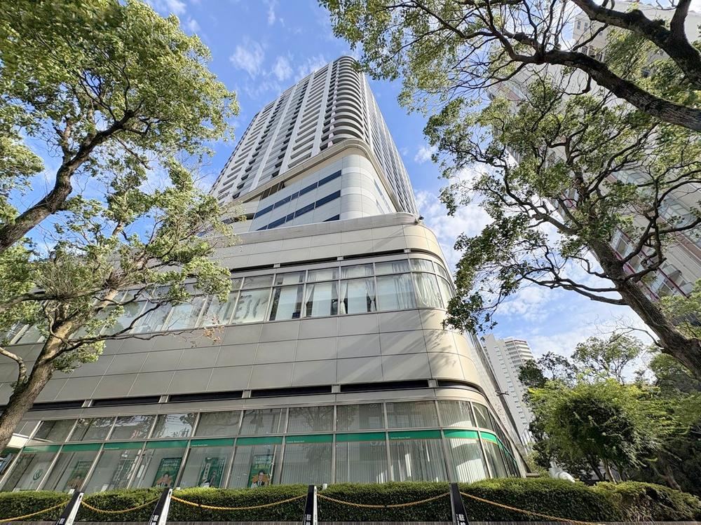 3LDK apartment in Minami Ward, Saitama - Photo 1