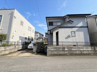 4LDK house in Omura