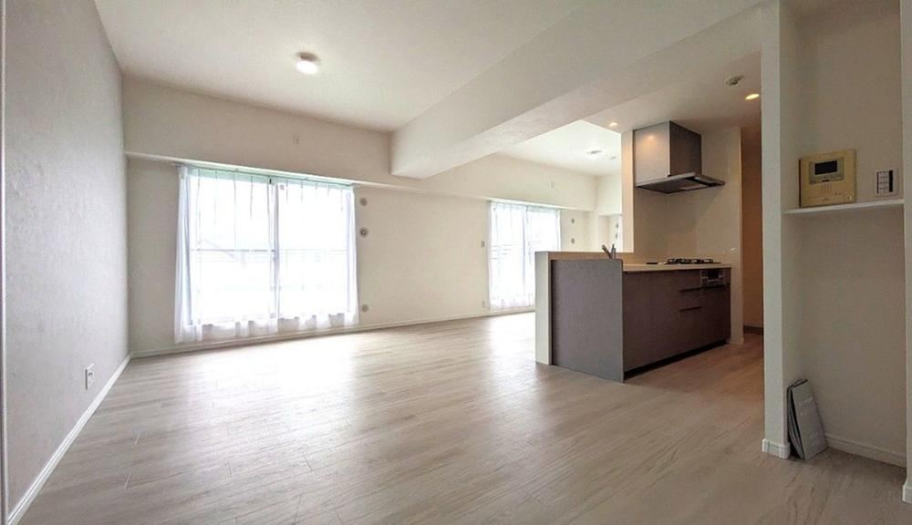 2LDK apartment in Kasuga, Fukuoka - Photo 1
