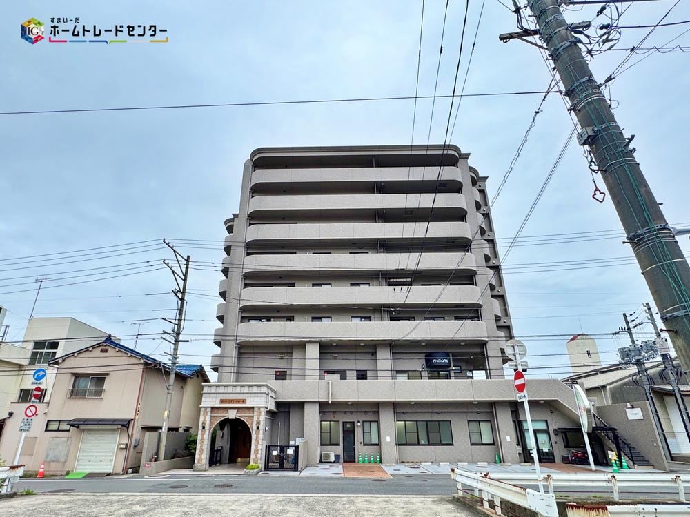 2LDK+S apartment in Higashi Ward, Hiroshima - Photo 1
