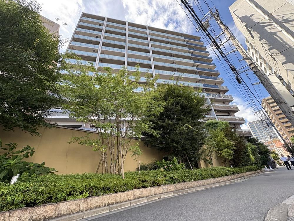 3LDK apartment in Urawa Ward, Saitama - Photo 1