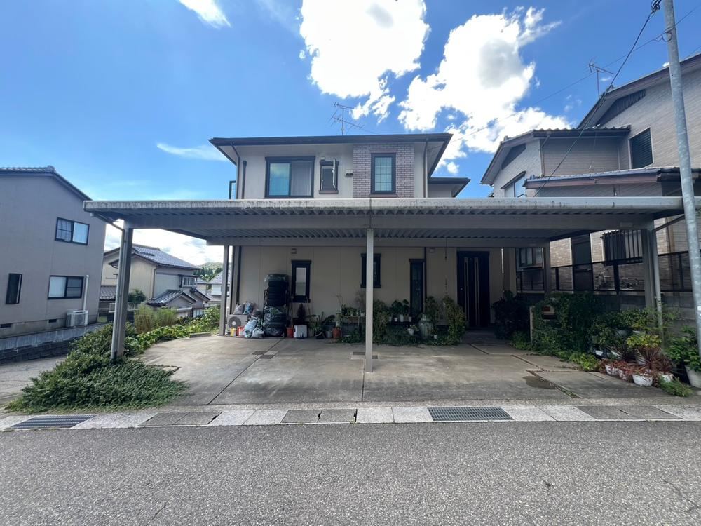 4LDK+S house in Kanazawa, Ishikawa - Photo 1