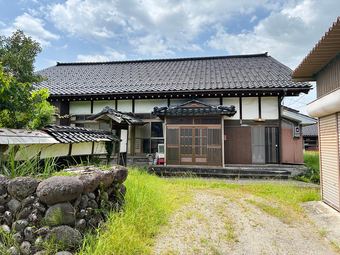 12LDK house in Nakaniikawa District