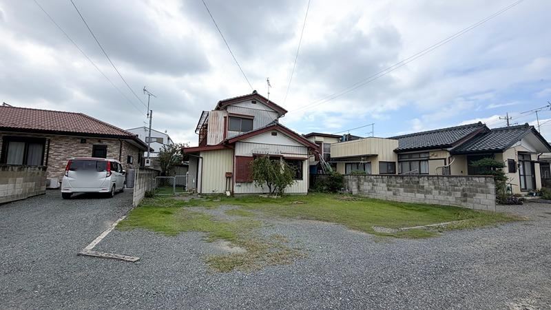 234 m² land in Isesaki, Gunma - Photo 1
