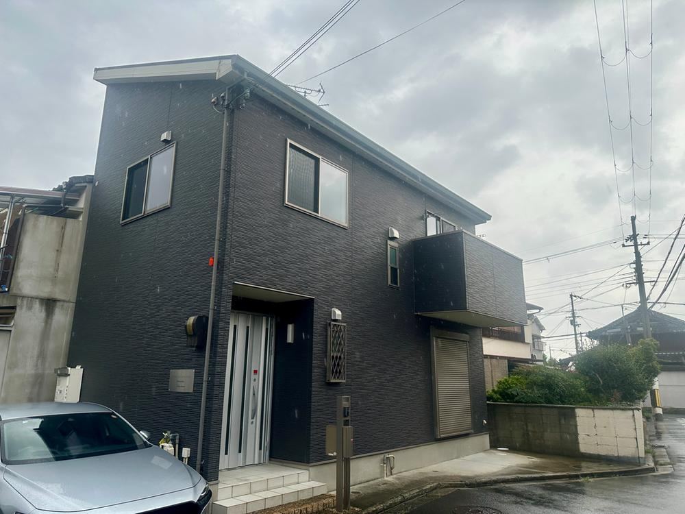 2LDK house in Settsu, Osaka - Photo 1