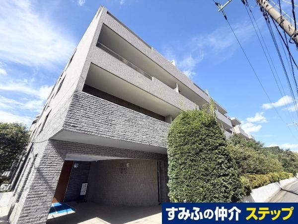 3LDK apartment in Nakano Ward, Tokyo - Photo 1