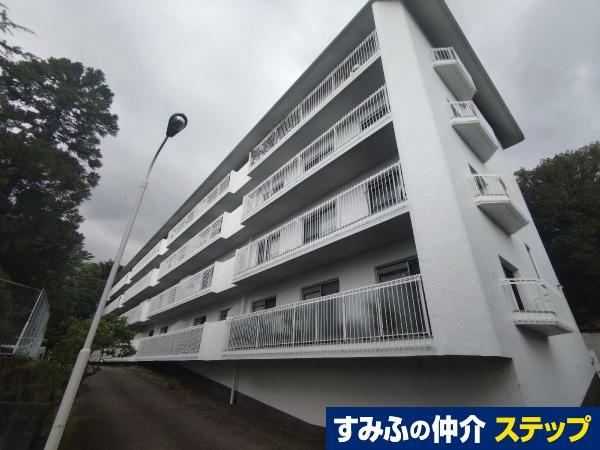 3LDK apartment in Higashinada Ward, Kobe, Hyogo - Photo 1