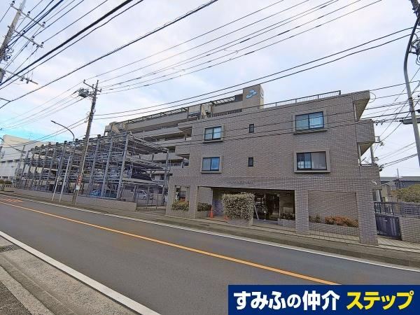 3LDK apartment in Izumi Ward, Yokohama, Kanagawa - Photo 1