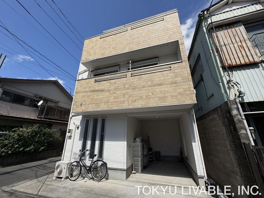 3LDK+S house in Saiwai Ward, Kawasaki, Kanagawa - Photo 1