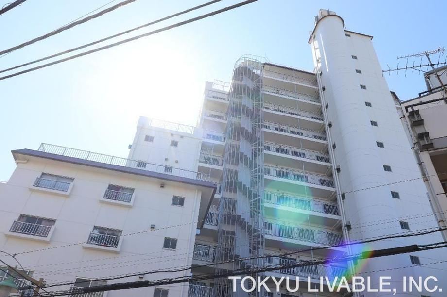 2LDK apartment in Suginami Ward, Tokyo - Photo 1