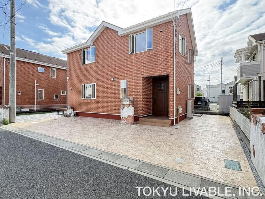 4LDK+S house in Midori Ward, Saitama - Photo 1