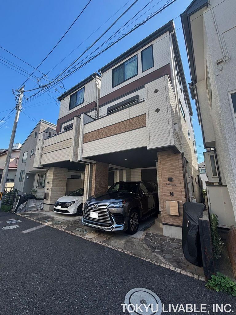 3LDK house in Warabi, Saitama - Photo 1