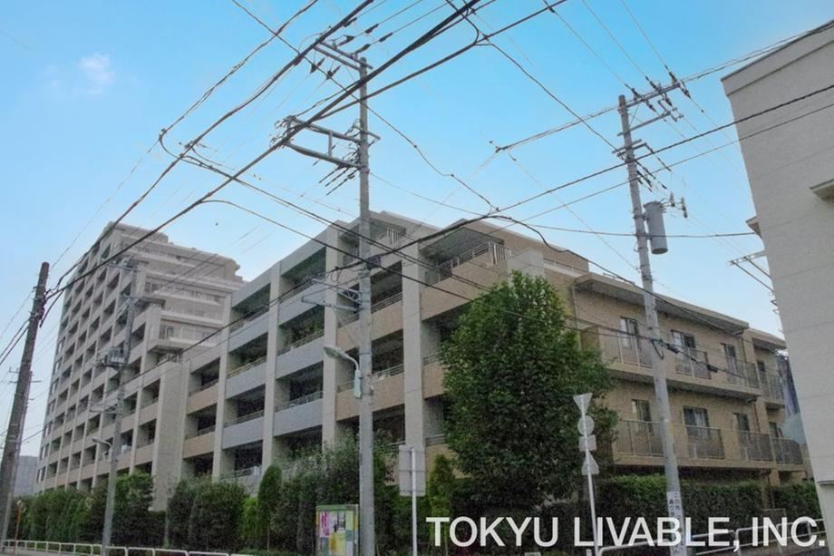 3LDK apartment in Itabashi Ward, Tokyo - Photo 1