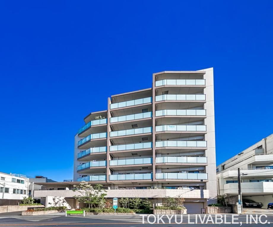3LDK apartment in Ota Ward, Tokyo - Photo 1