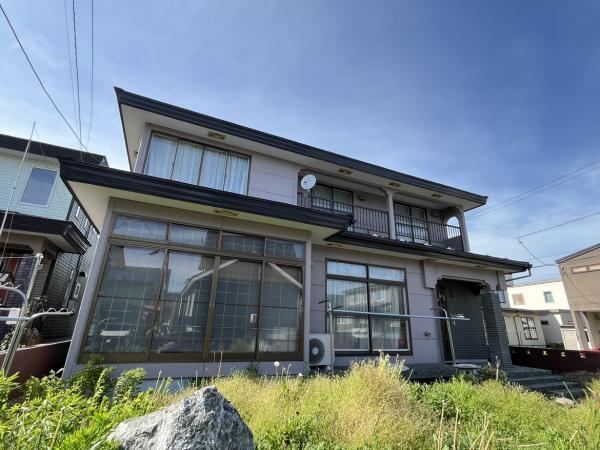 5LDK house in Tomakomai, Hokkaido - Photo 1