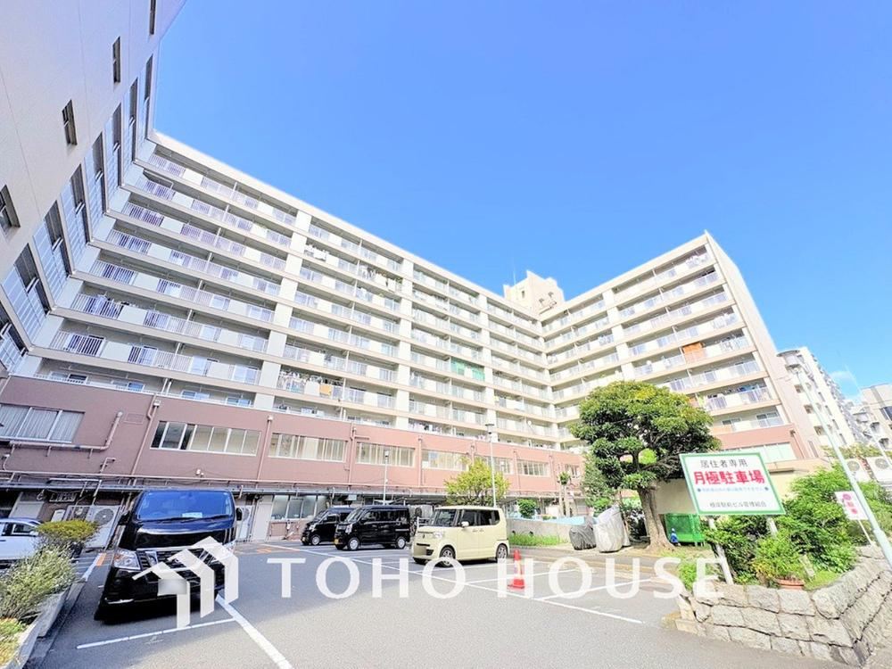 1LDK+S apartment in Isogo Ward, Yokohama, Kanagawa - Photo 1