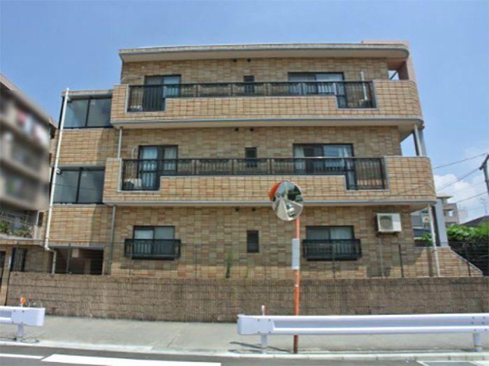 4LDK apartment in Sawara Ward, Fukuoka - Photo 1